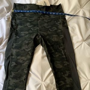 Fabletics Work Out Leggings
